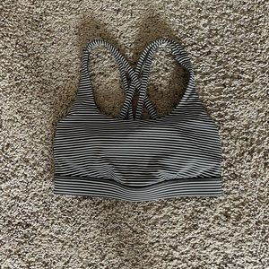 Lululemon Energy Bra, Size 4